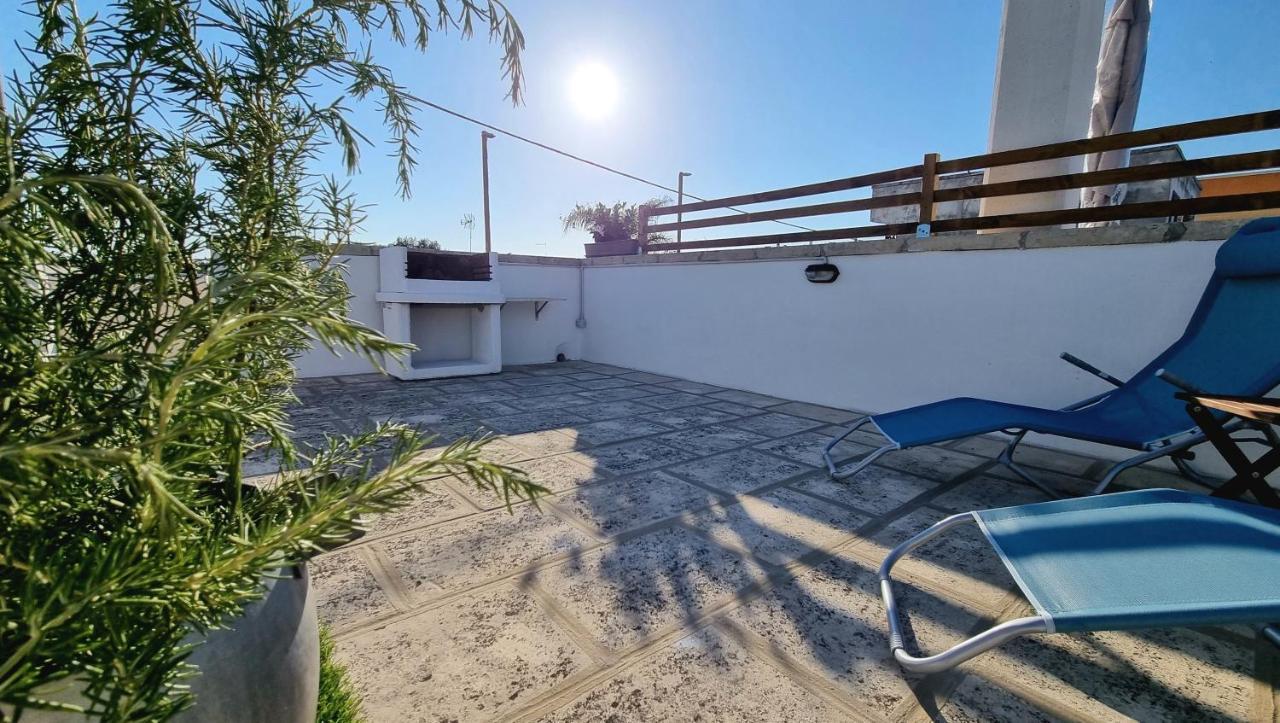 La Terrazza Dei Nonni Torre Specchia Ruggeri Exterior foto