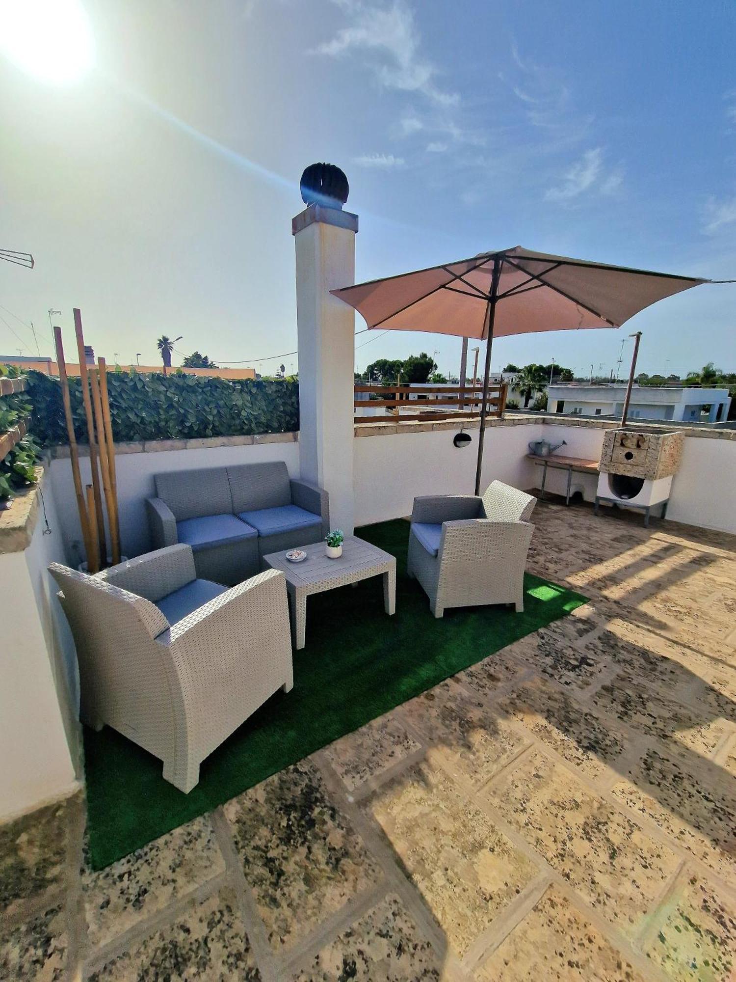 La Terrazza Dei Nonni Torre Specchia Ruggeri Exterior foto